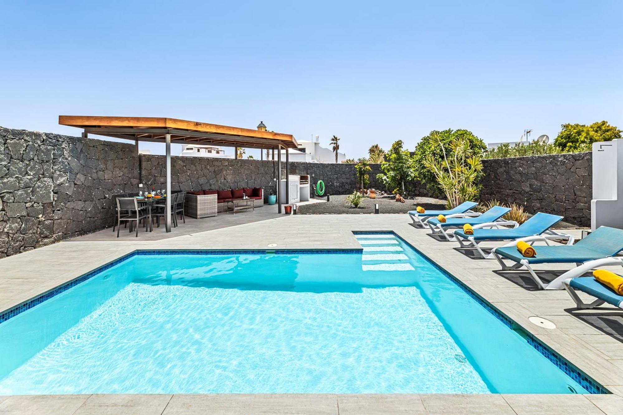 3 Bedroom Villa With Private Pool Close To Papagayo Beach Playa Blanca  Exterior foto